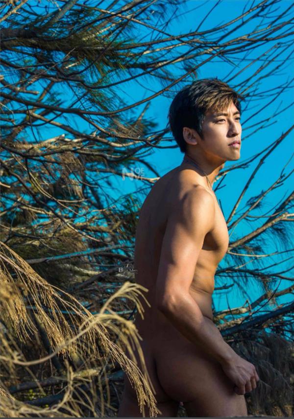 Whoseman-4-明星教練男丁格爾-芬達-全裸非全見寫真書